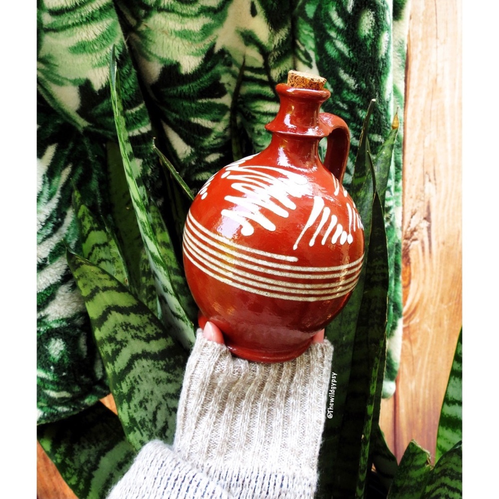 Vintage handmade rustic ceramic pottery jug 🌜 - Picture 2 of 4